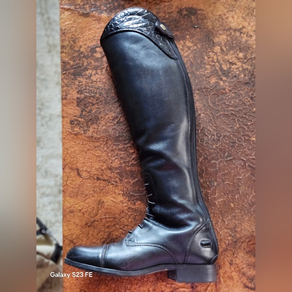 Ariat Black Field Boots - Picture 3 of 7